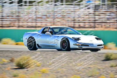 media/Oct-18-2025-Extreme Speed (Sat) [[d6d7e1fef1]]/Red-Green/